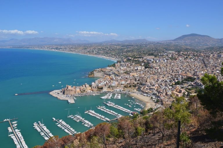 Da Napoli a Gioia Tauro, via alle Zone Speciali per far decollare il Sud