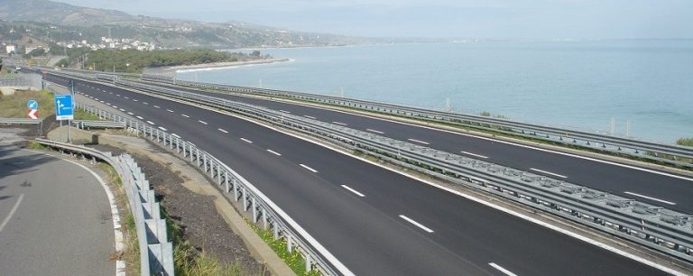 Manovra economica, al Sud tagliati 800 mln. La ripresa non ci sarà