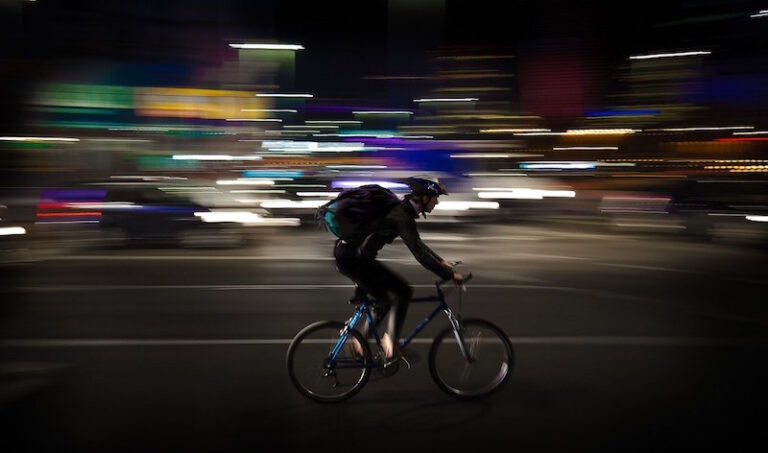 Riders, emblema del futuro del lavoro: dettato dagli algoritmi