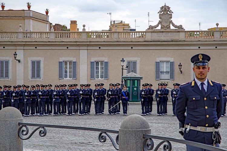 istituzioni e cittadini