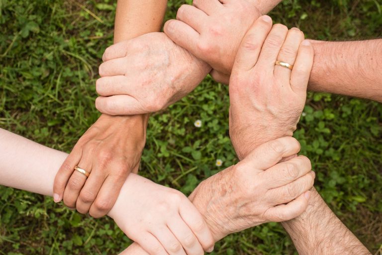 Le fragilità sociali: bambini, anziani, diversamente abili